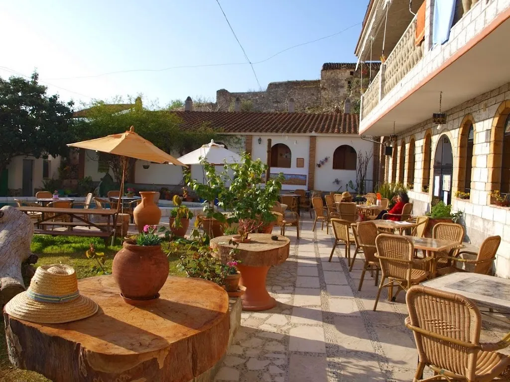 Casa de Acogida Pepe Bravo_Alozaina_slider_image_3