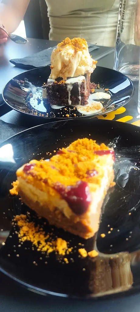 César Benito González_Burger Prime_Orihuela_recensione