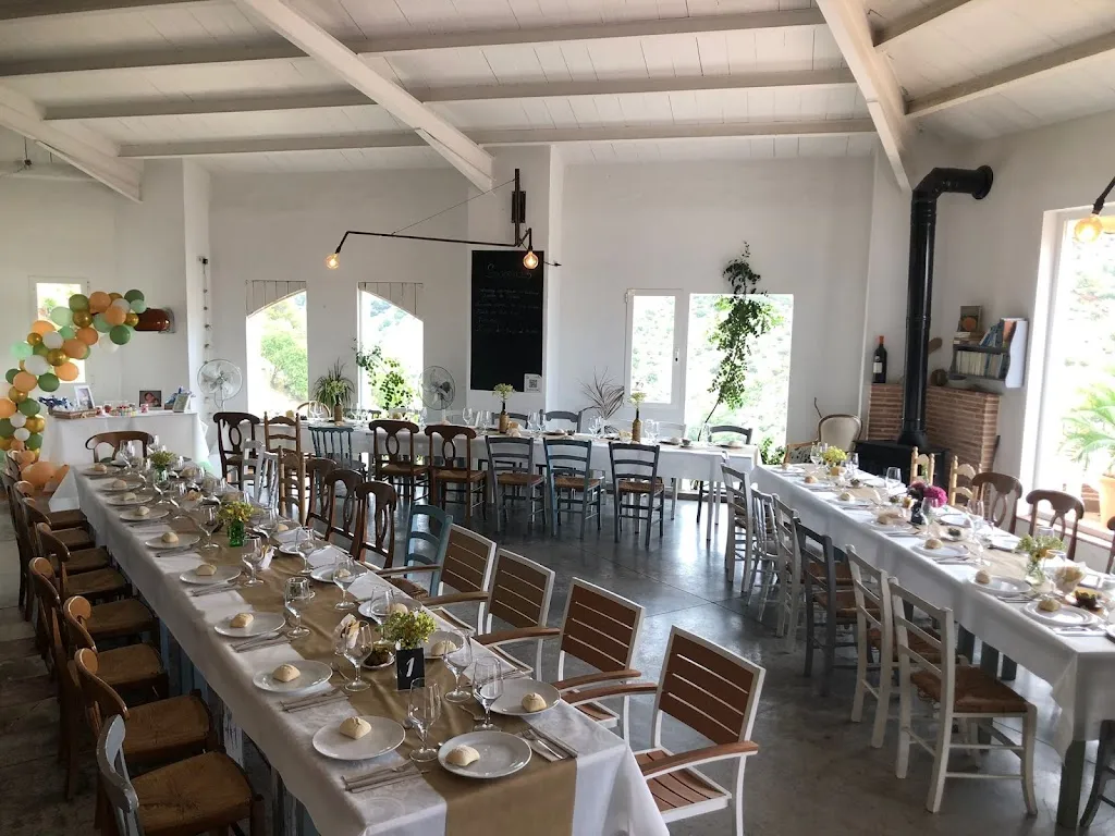 LA LOLA Restaurante restaurant in Alozaina