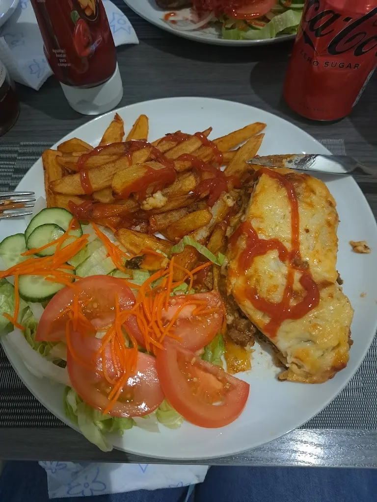 Denise Ballard_Bar Rotonda_Alozaina_review