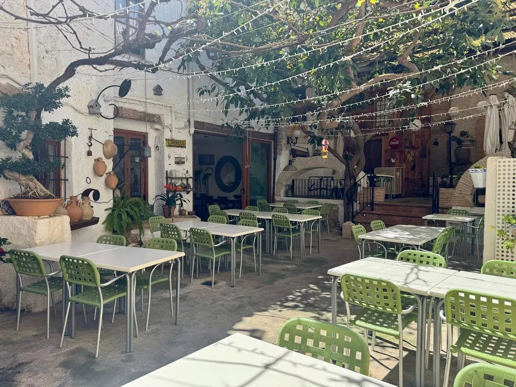 L'Om restaurant in Pego