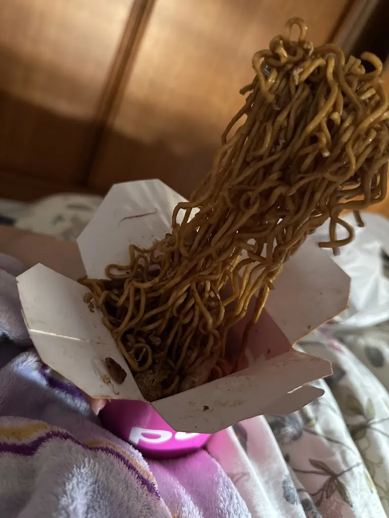 Lucas B_padthaiwok Alhaurín de la Torre_Alhaurín de la Torre_review