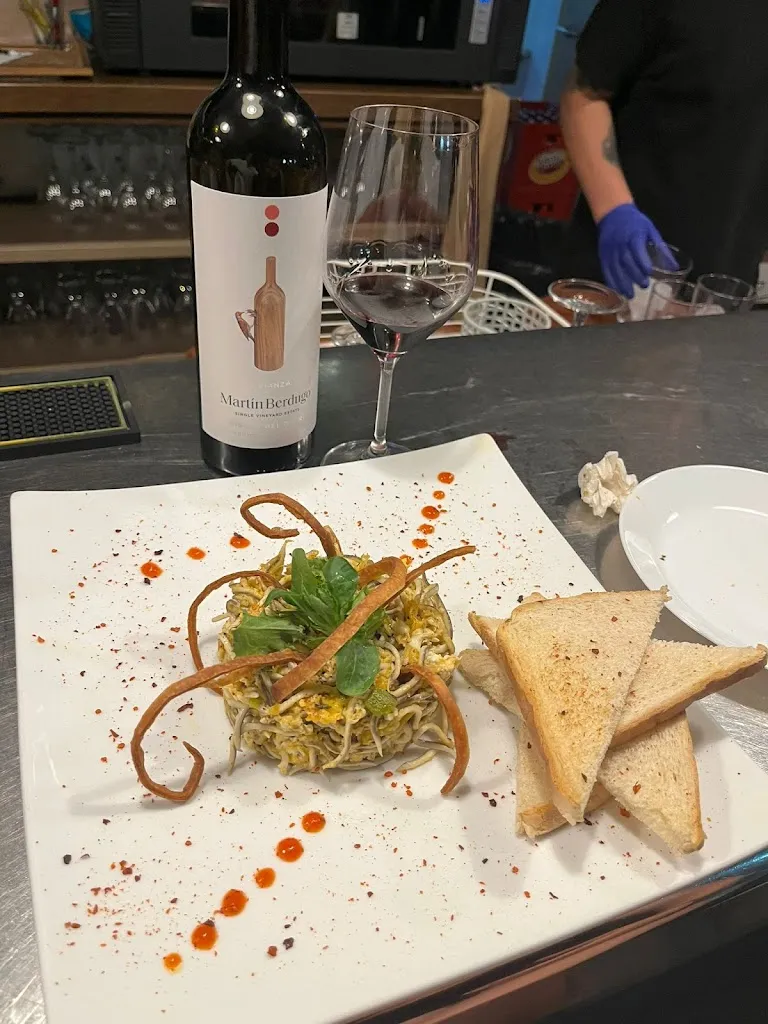 Llit i Taula_Pego_slider_image_2