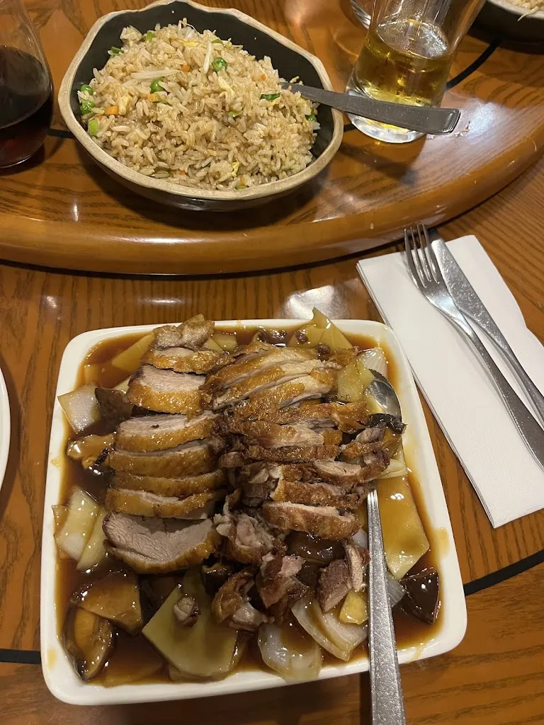 Alena Jenicek_Chinese Restaurant_Pego_review