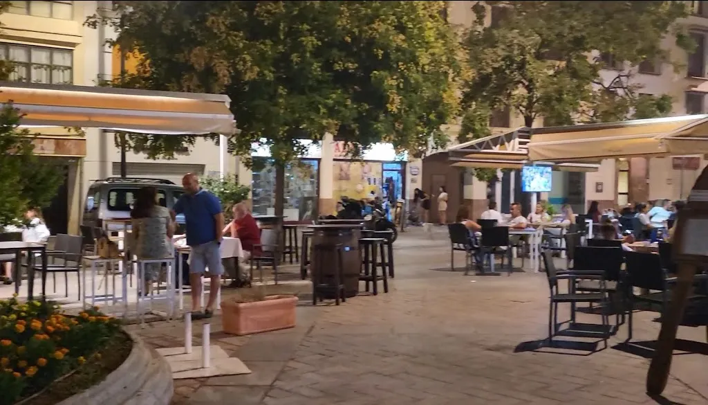 Cafetería - Restaurante El Mercado_Antequera_slider_image_2