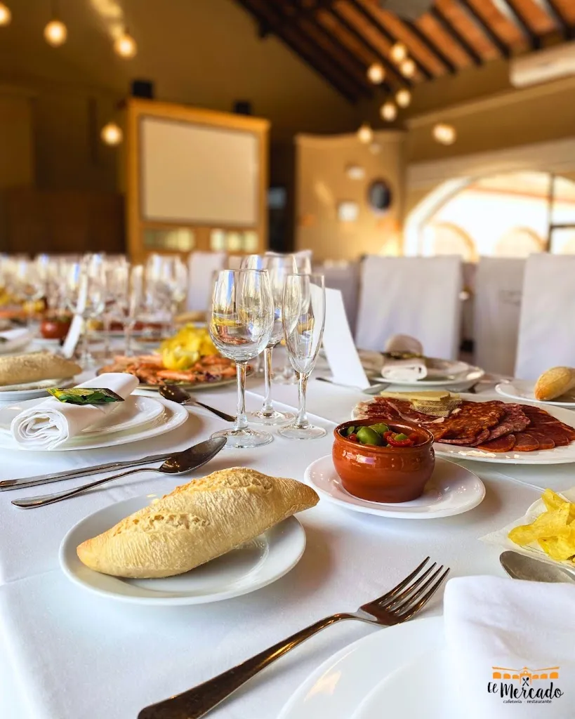 Cafetería - Restaurante El Mercado_Antequera_slider_image_3