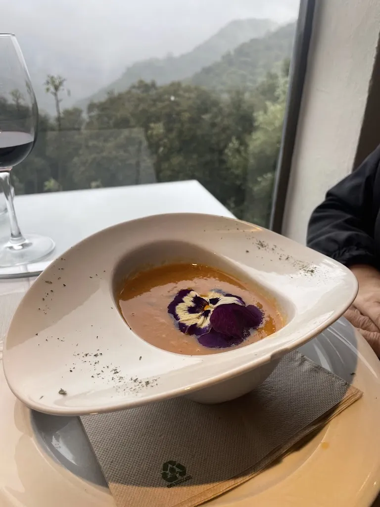 Maho Hernández_Restaurante Hostal El Paisaje_Atajate_review