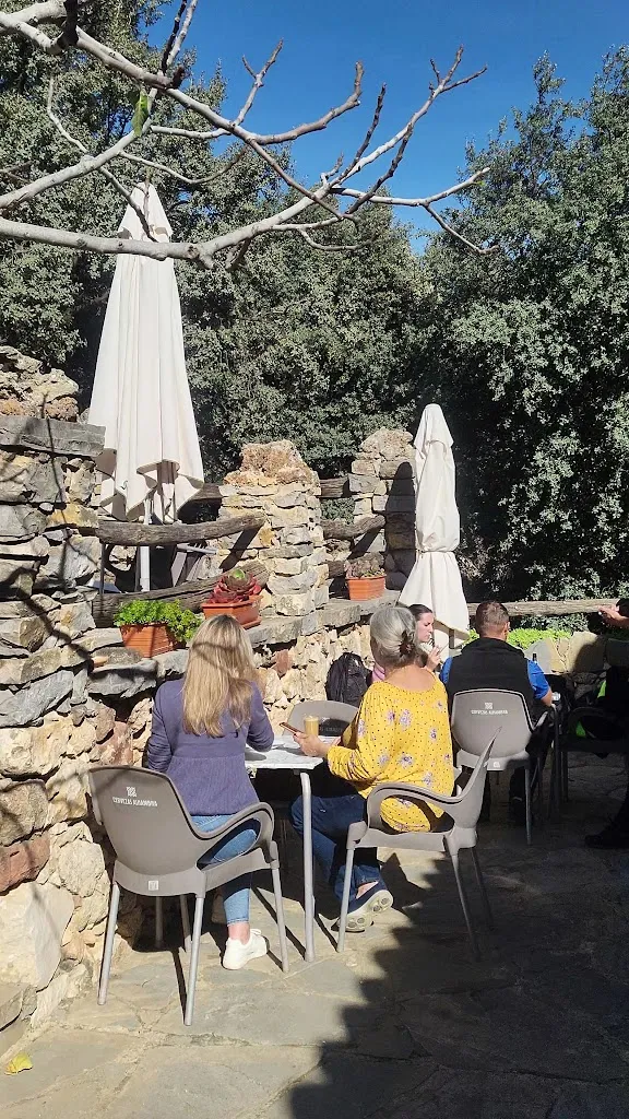 Venta restaurante La Solana_Benadalid_slider_image_2