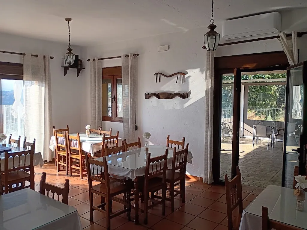 Venta restaurante La Solana_Benadalid_slider_image_3