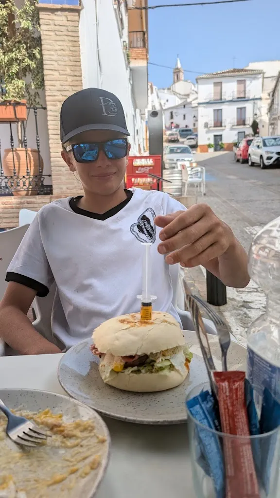 Mrs Duyn_PUB EQUUS_Ardales_review