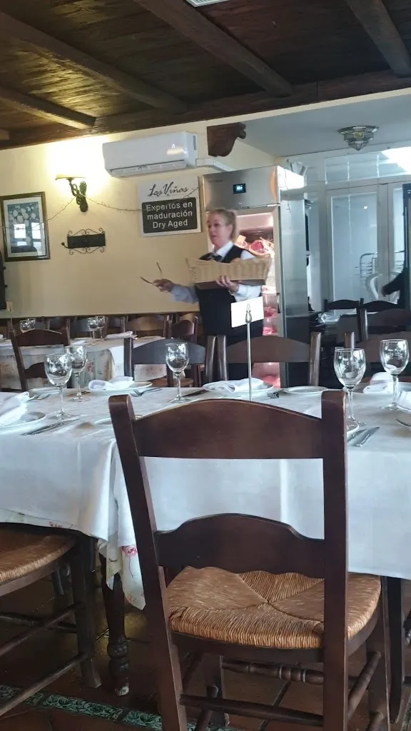 Restaurante Asador Las Viñas_Archidona_slider_image_2