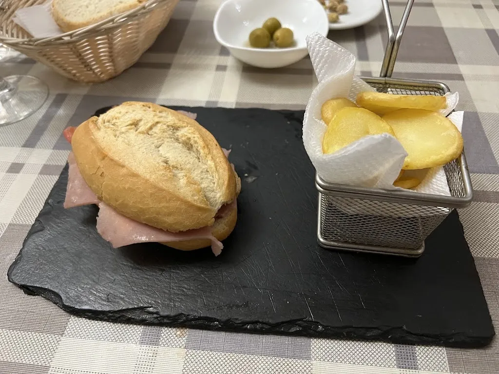 aida1099_Las Tres RRR_Archidona_review