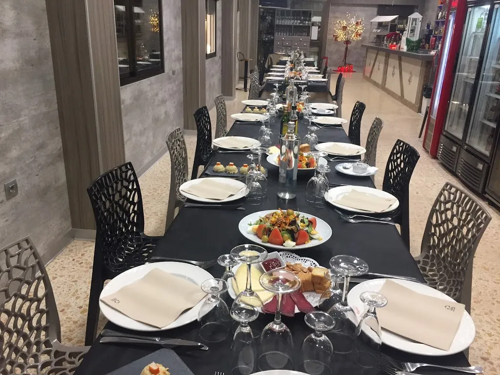 RAFEL Restaurant_Pego_slider_image_1