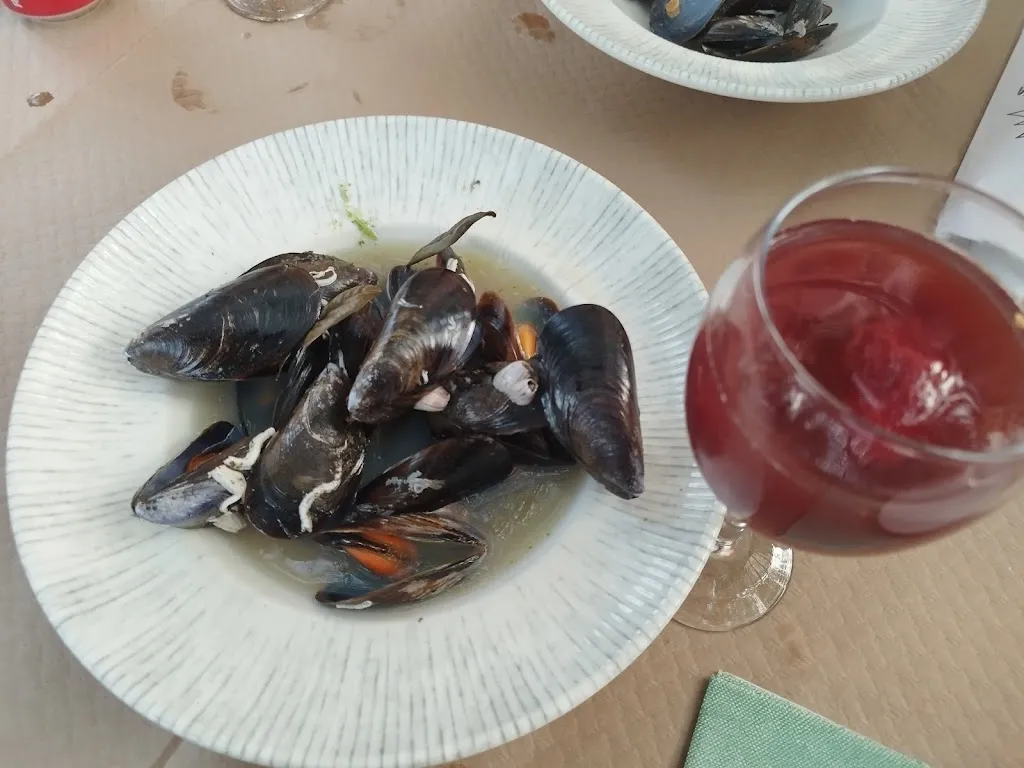 LA PLACETA BISTRO PIZZA_Pego_slider_image_3