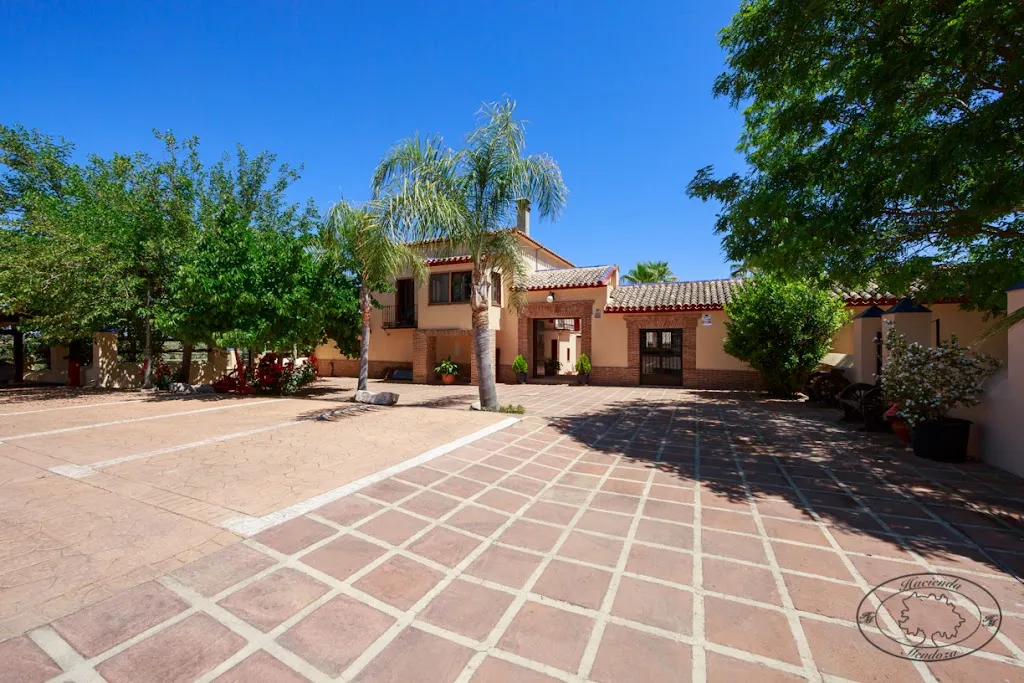 Hacienda Mendoza restaurant in Archidona