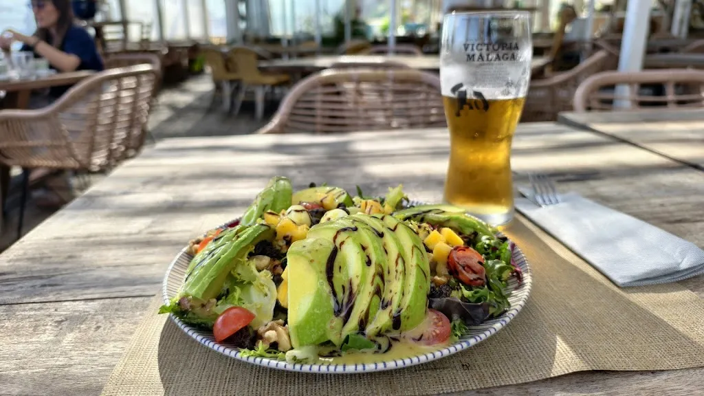 Moto Fuzzi_BaoBaB Beach House_Algarrobo_review