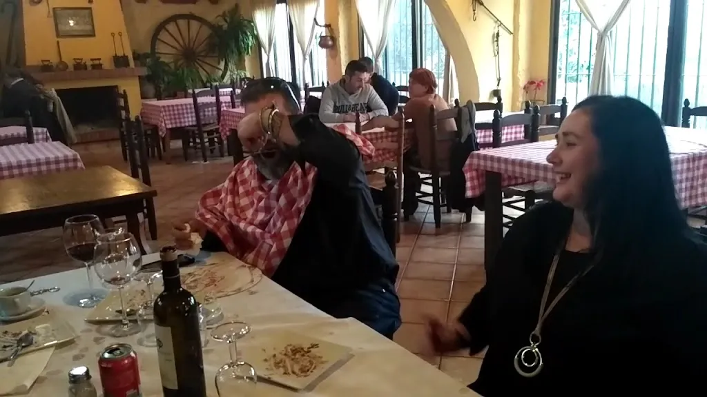 Meson El Cochinillo_Algarrobo_slider_image_2