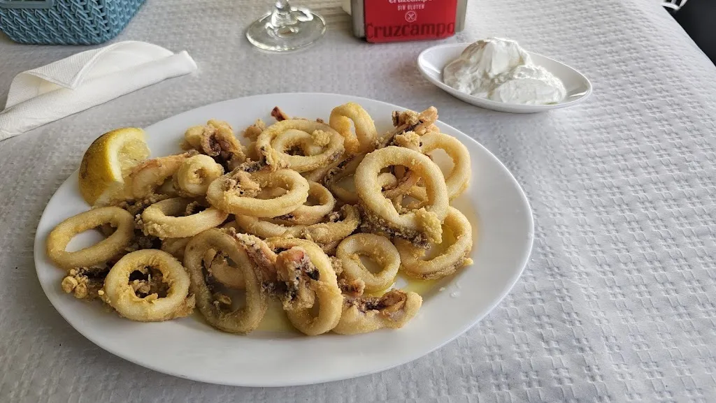 Robert Włodarski_Bar El Corcho_Algarrobo_review