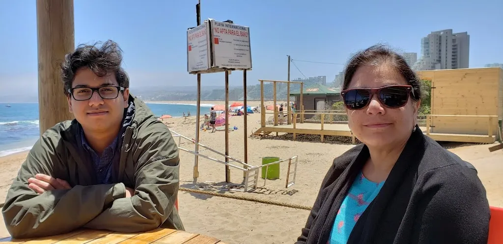 Sunondo Roy_Restaurant Bora Bora_Algarrobo_review