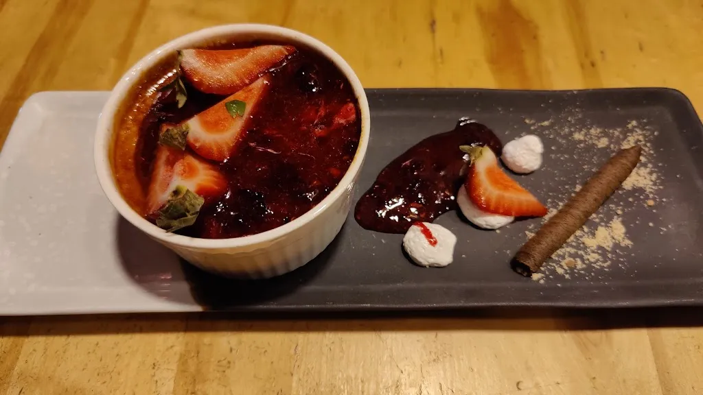 Arwyn Bailey_ROOFTOP ALGARROBO_Algarrobo_review