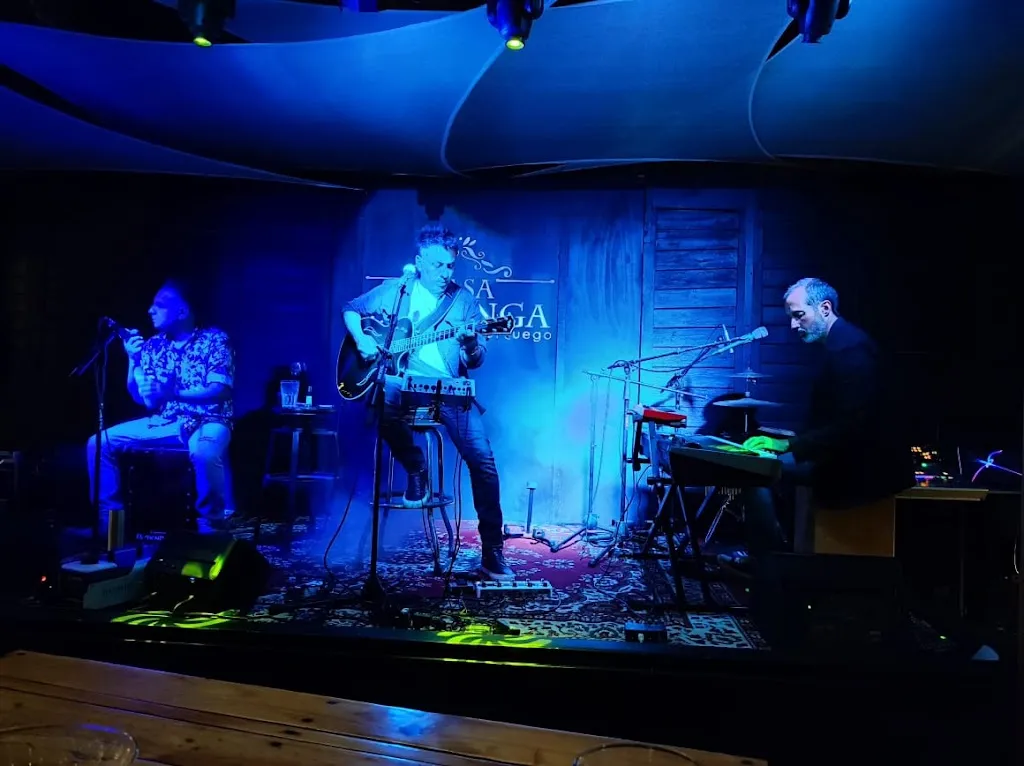 Jose ortiz_CASA DOMINGA ALGARROBO_Algarrobo_review