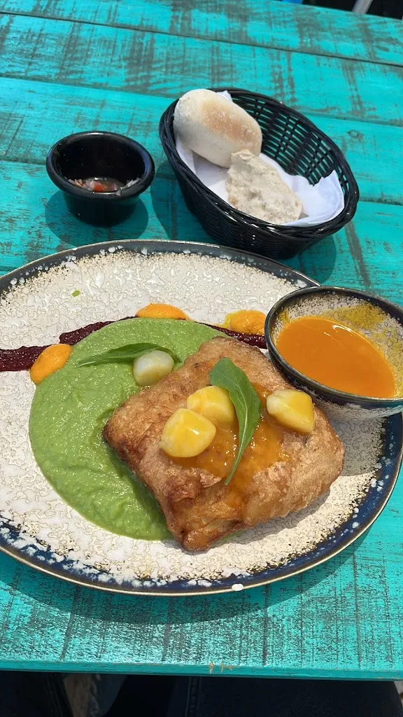 Marcus Tiplea_Cinco Océanos Sunset Restaurant_Algarrobo_review