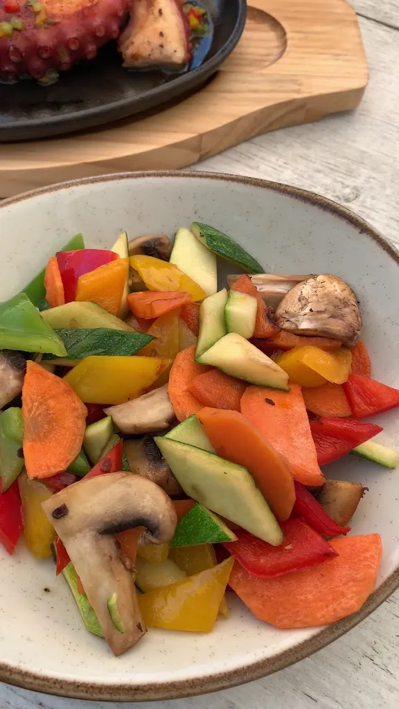 John Teles_Peces Gordos_Algarrobo_review