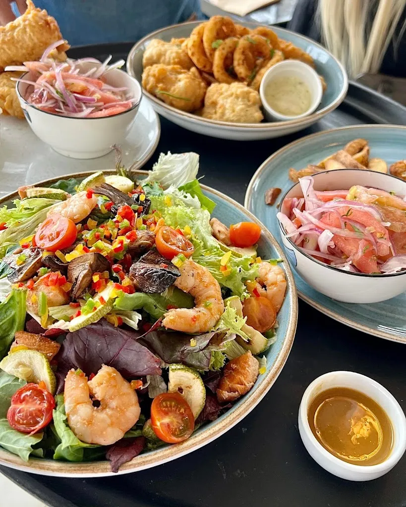 Peces Gordos_Algarrobo_slider_image_3