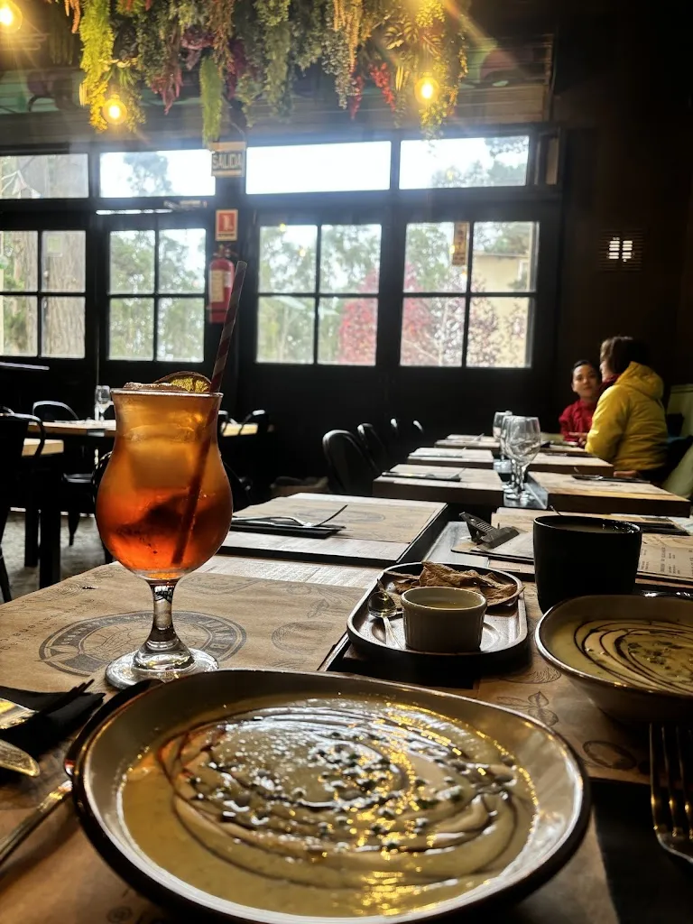 Silvana Uribe Vicencio_Jonás Ballena Restaurante_Algarrobo_review