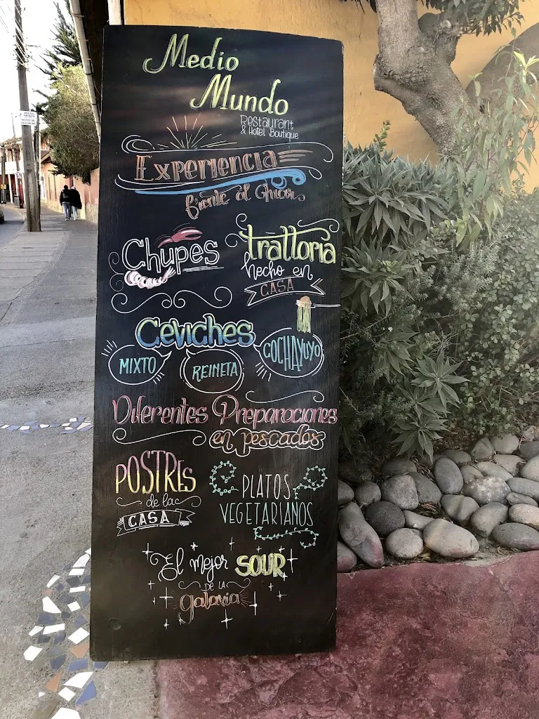 Menu_Restaurant & Hotel Medio Mundo_Algarrobo_image_4