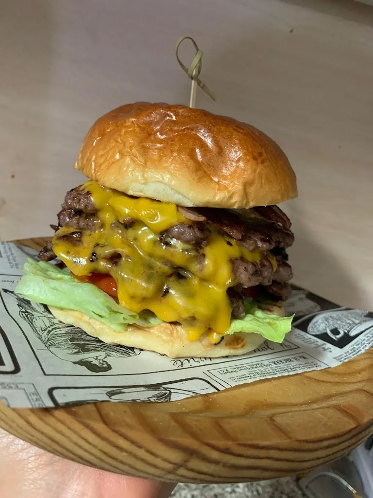 Restaurante Hamburguesería Marboro_Algarrobo_slider_image_3