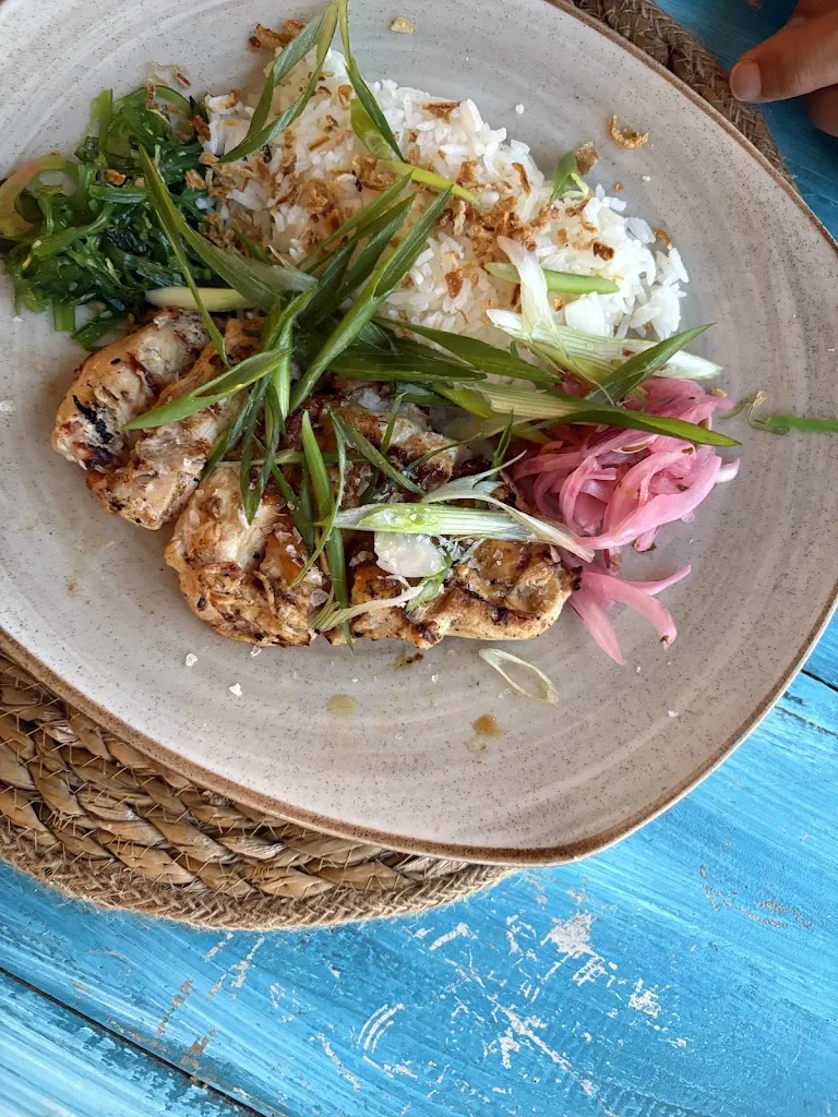 Natalie Dee_Llum Restaurante_Poblets els_review