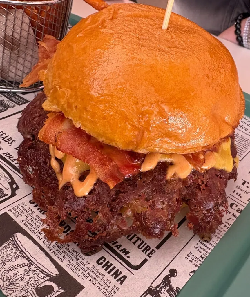 Patxi Campos_Hamburgueseria The Gallery_Algarrobo_review