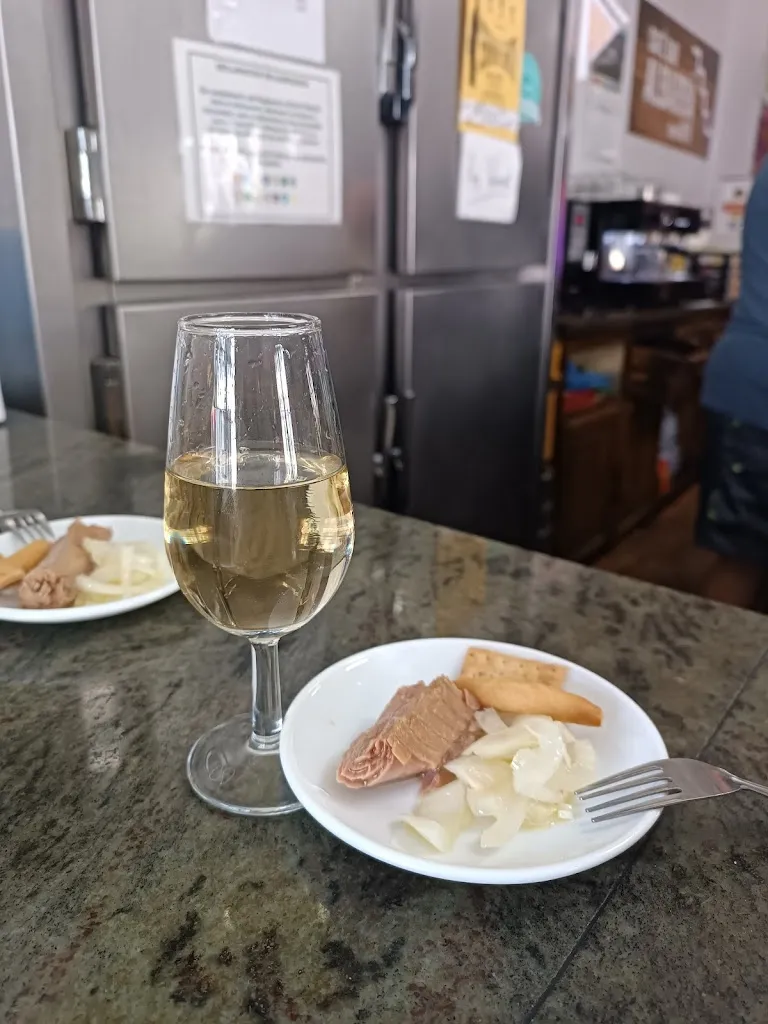 Cristina Pérez_BAR ALBARRA_Arriate_review