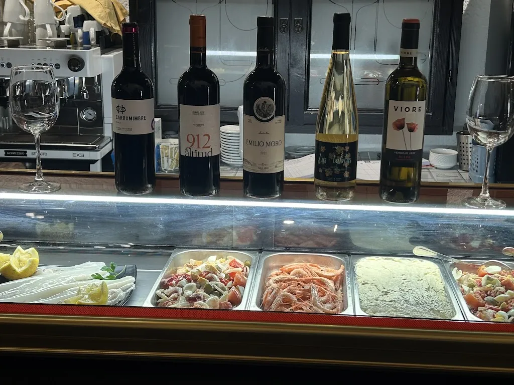 TABERNA PUERTA DE LA IGLESIA "LO # F@SIL" restaurant in Benamocarra