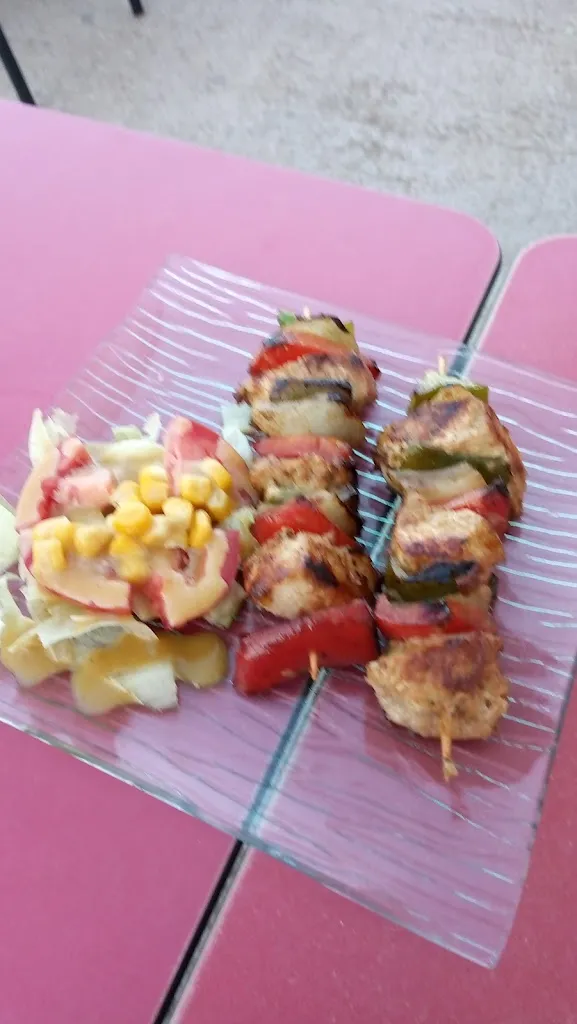 Barbara Neurath_Bar Nadine Café Poblets_Poblets els_recensione