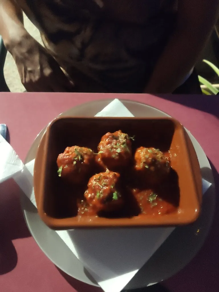 raul 67_Bar Nadine Café Poblets_Poblets els_recensione