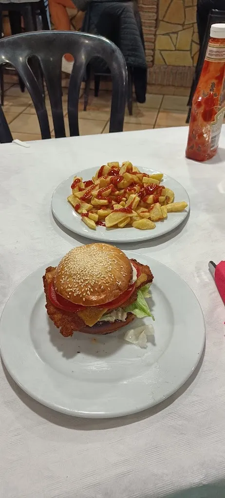 Menu_Restaurante La Piscina_Borge El_image_7