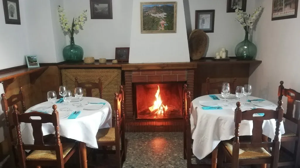 Bar Barroso restaurant in Benarrabá