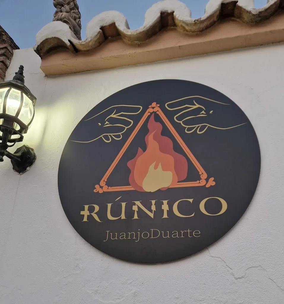 Davy Cepero_Rúnico restaurante_Burgo El_review