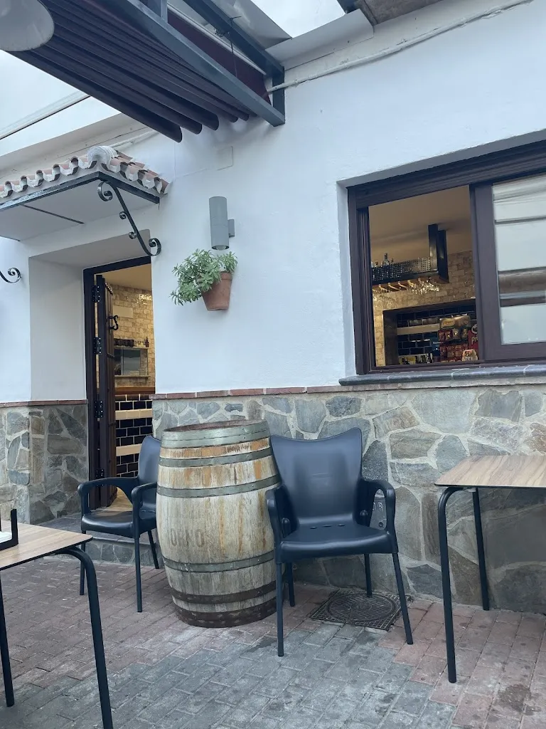 Ana Ferraro_Bar El Tajillo_Benaoján_review