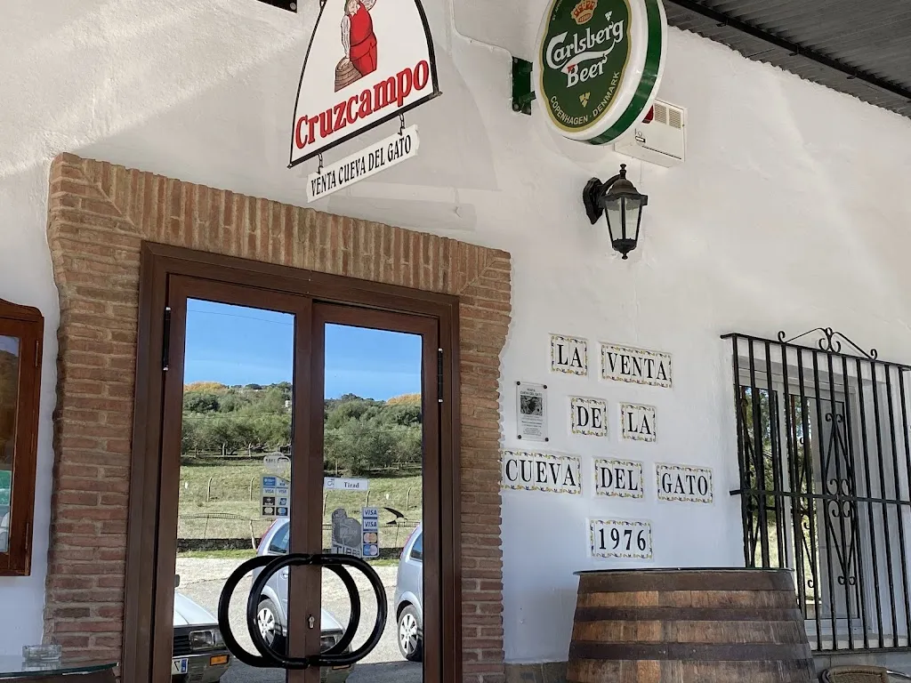 Venta de la Cueva del Gato_Benaoján_slider_image_1