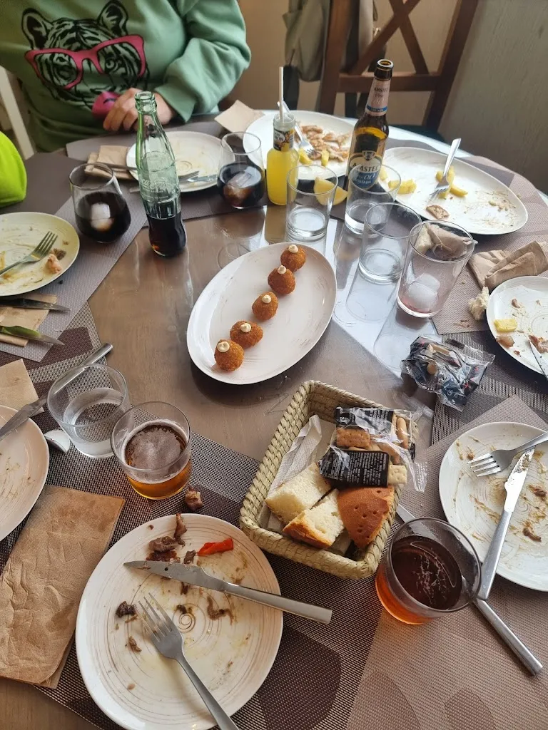 Nazira_El Escalon_Benaoján_review