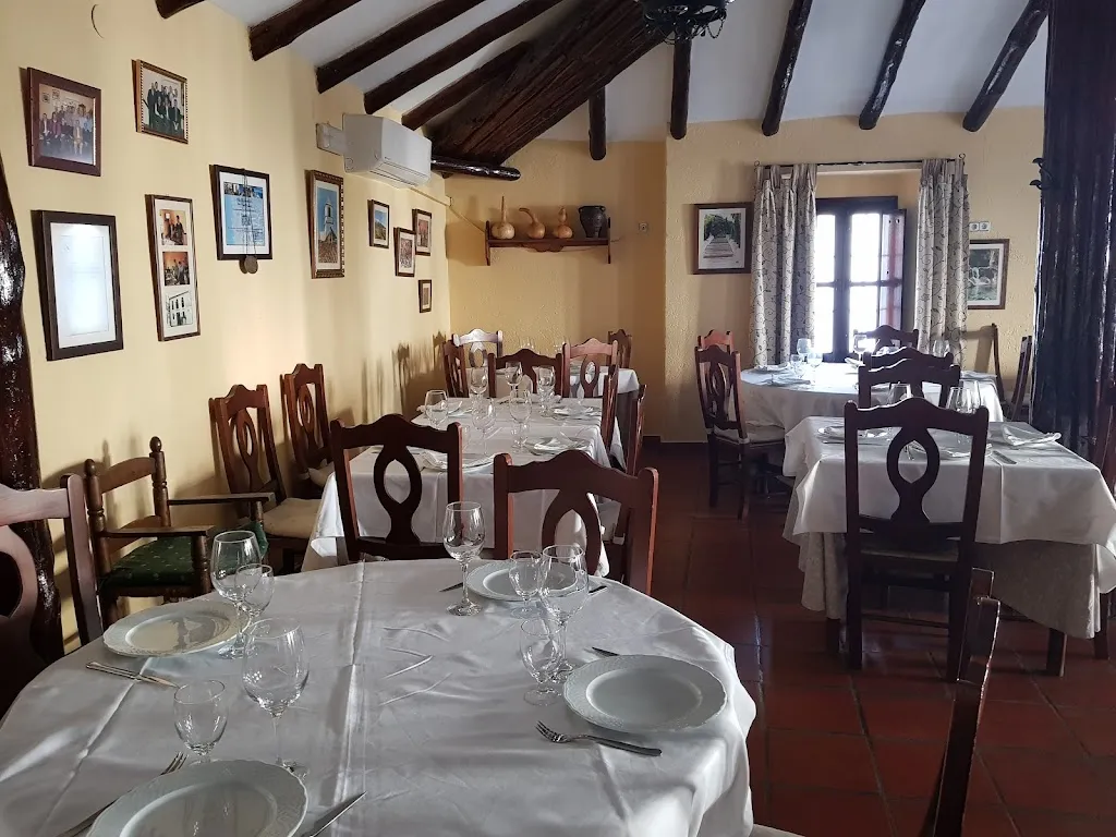 Restaurante La Sociedad_Canillas de Aceituno_slider_image_1