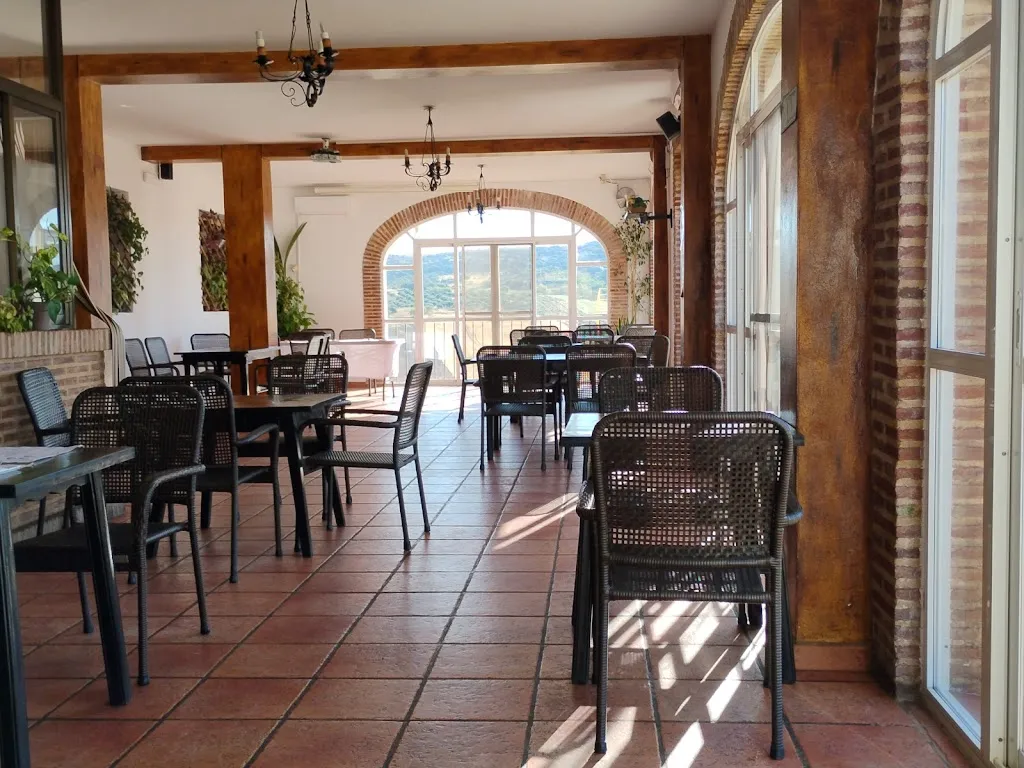 Restaurante La Piedra_Cañete la Real_slider_image_1