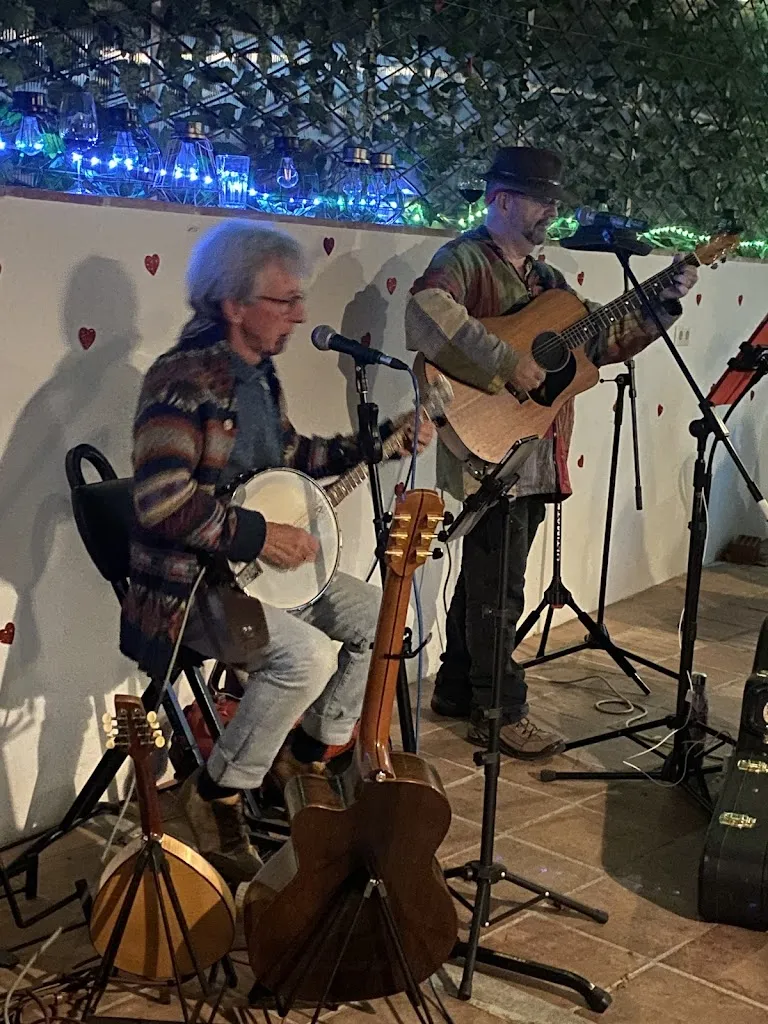 Finbarr Keaveney_Bistro Restaurante Óscar _Canillas de Albaida_review