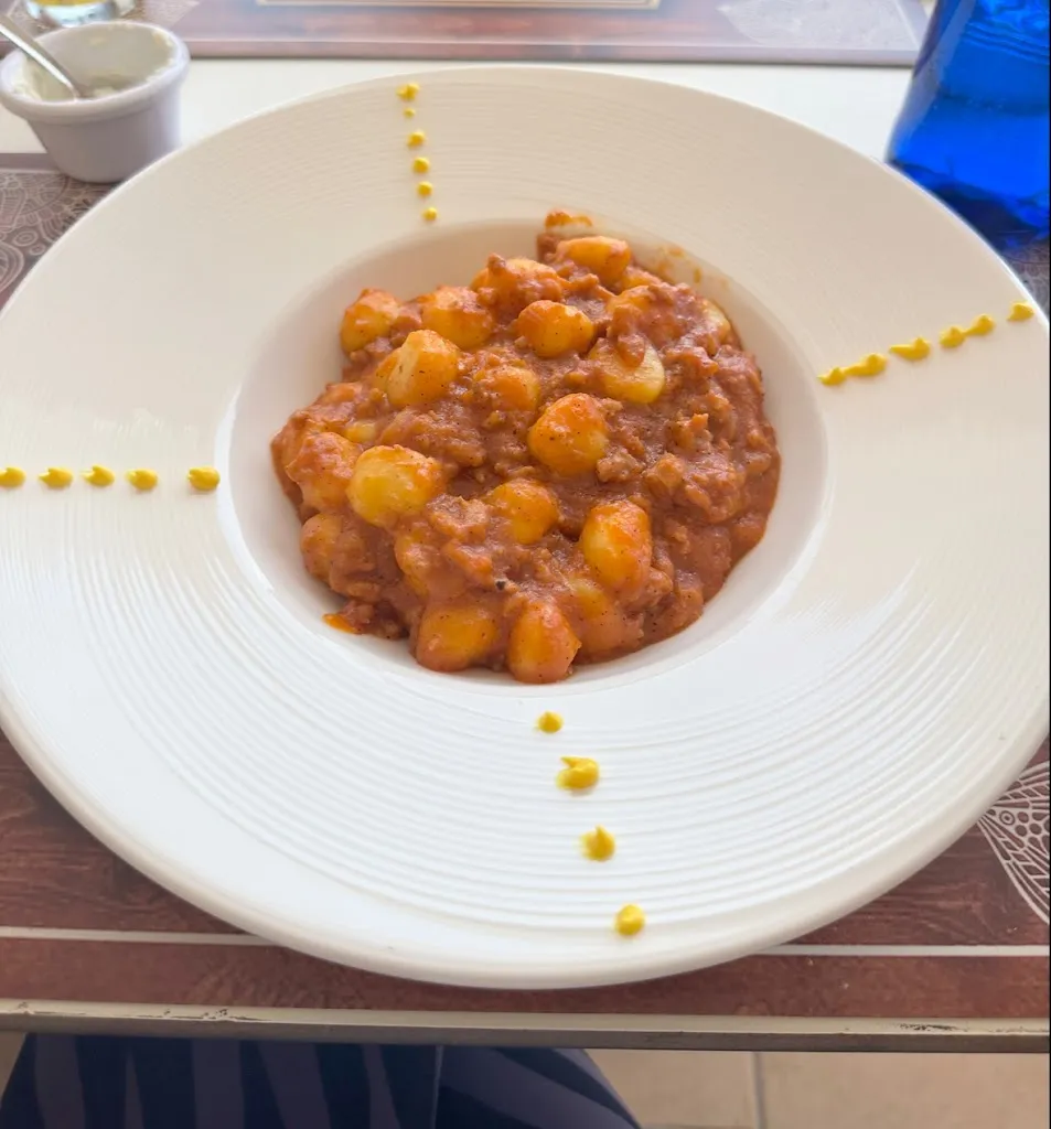 Weronika Barcz_Restaurante paprika_Poblets els_recensione