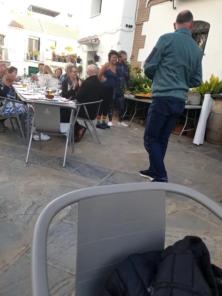 Theresa Ratliff_Restaurante La Plaza_Canillas de Albaida_review