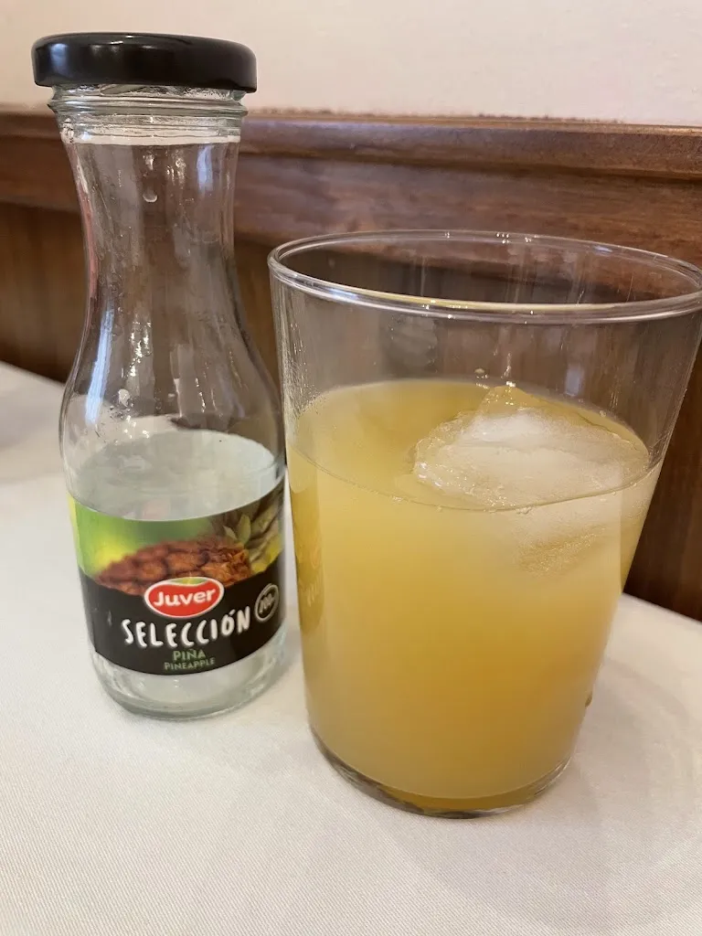 Dawn McGuffie_Restaurante los Galgos_Campillos_review