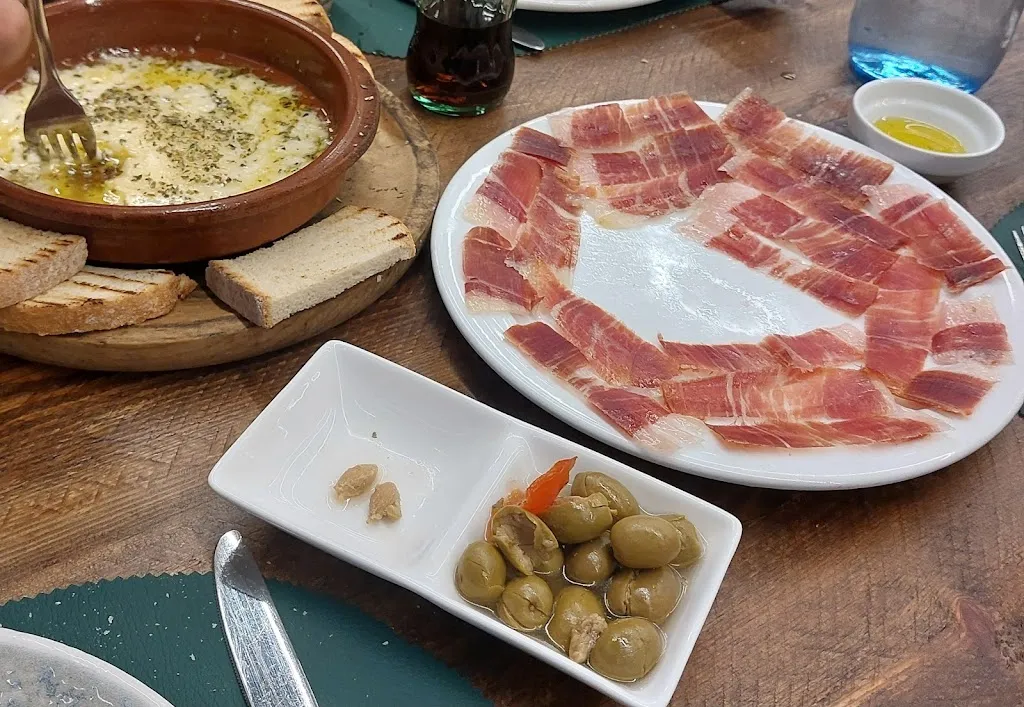 Bar Restaurante Benito_Campillos_slider_image_3